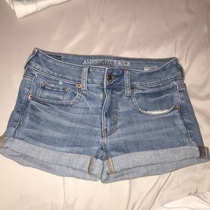 American Eagle Jean Shorts (Size 2)
